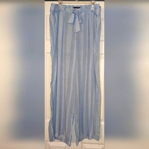 Torrid Plus Blue/White Belted Wide Leg Pants 1X